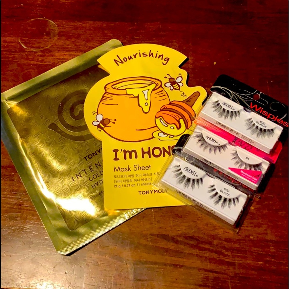 Makeup bundle